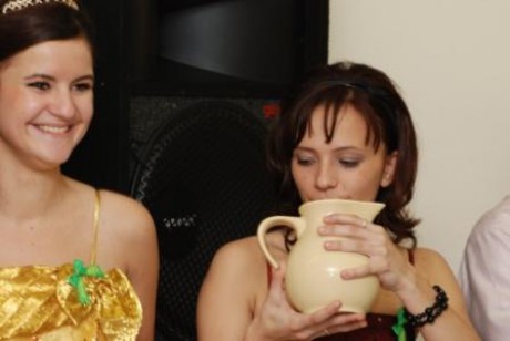 Rozbíjanie džbánu